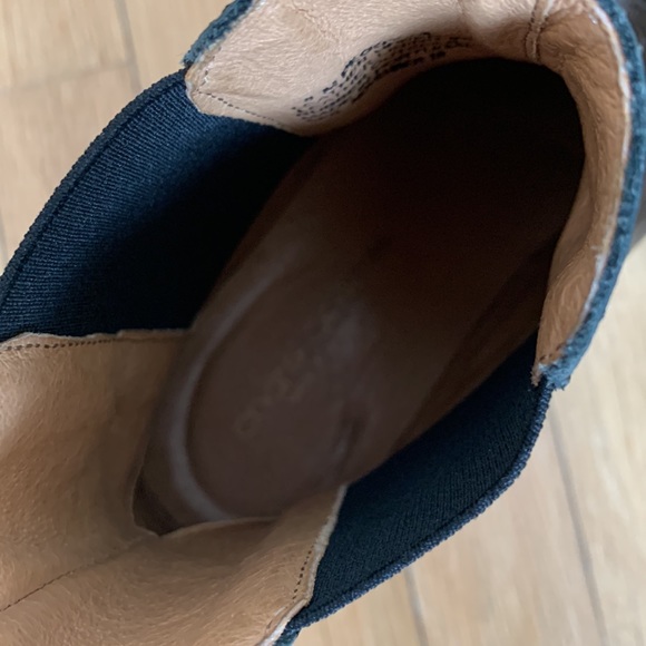 Andre Assous booties - Picture 8 of 9